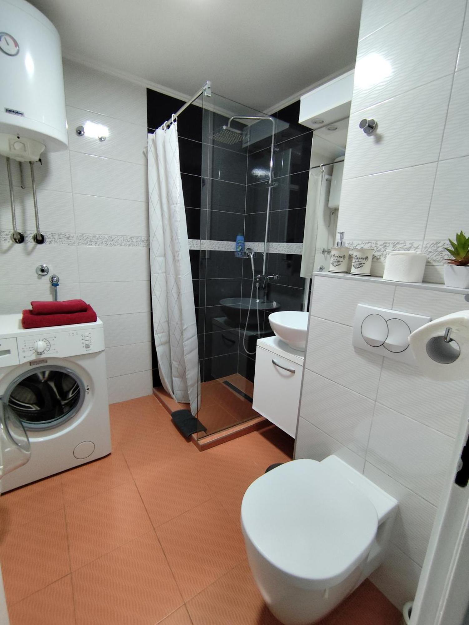Apartment Five